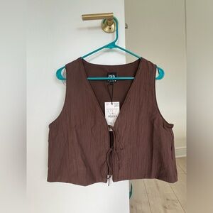 Zara Sleeveless, textured tie vest.  Cropped fit.